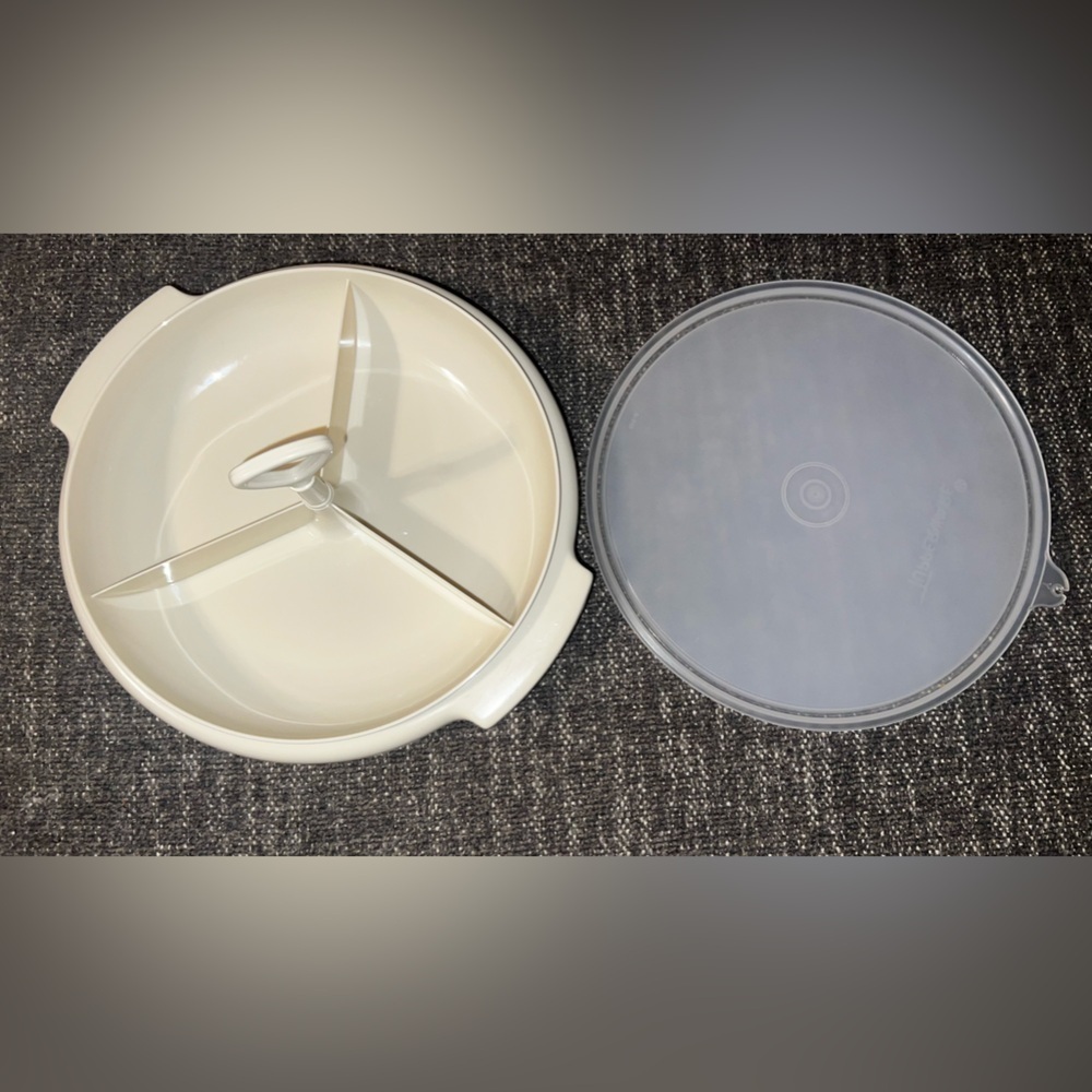 Vintage Tupperware Divided Dish Suzette #608-4 with Lid & Handle
